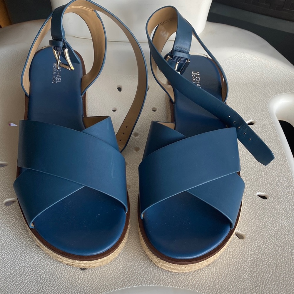 Micheal Kors open toed strapped sandals